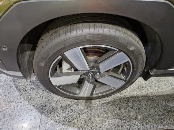 هيونداي سنتافي كاليجرافي 2024