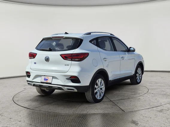 MG ZS STD 2023 