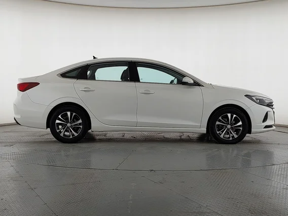 Changan Eado Plus Smart 2023 