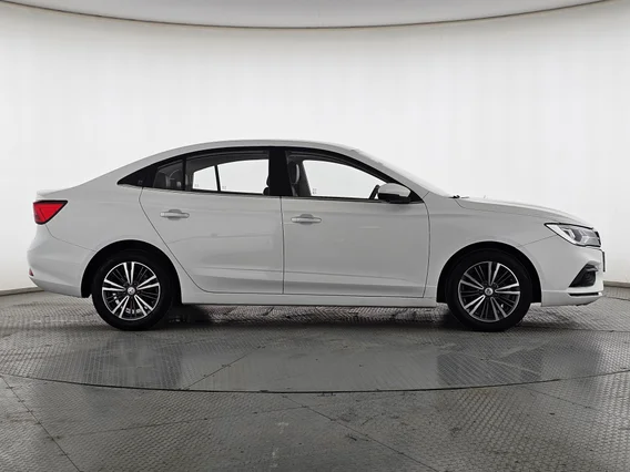 MG 5 LUX 2023 