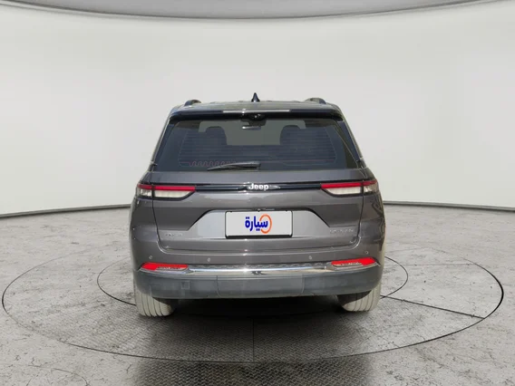 Jeep Grand Cherokee ليمتد 2023 دبل
