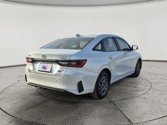 تويوتا يارس Y 2024