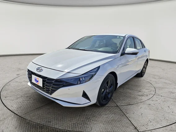 Hyundai Elantra Smart 2023