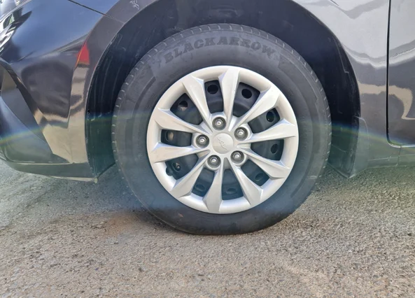 Kia Cerato GL 2023