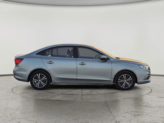 MG 5 LUX 2023