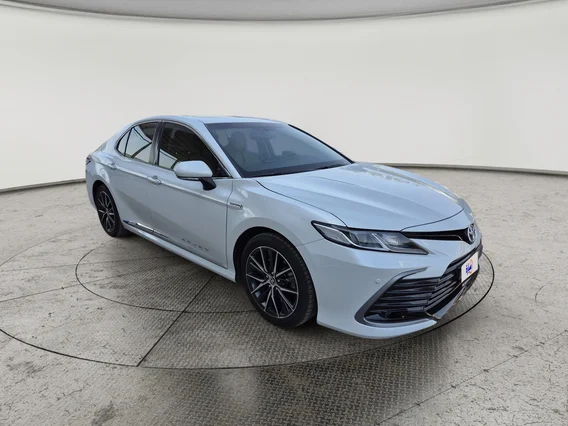 تويوتا كامري GLE HEV  2021 