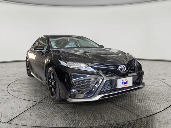 Toyota Camry  SE 2024