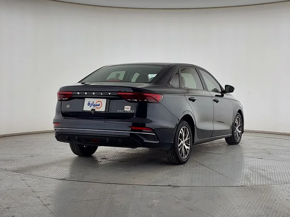 Geely Emgrand GS 2023