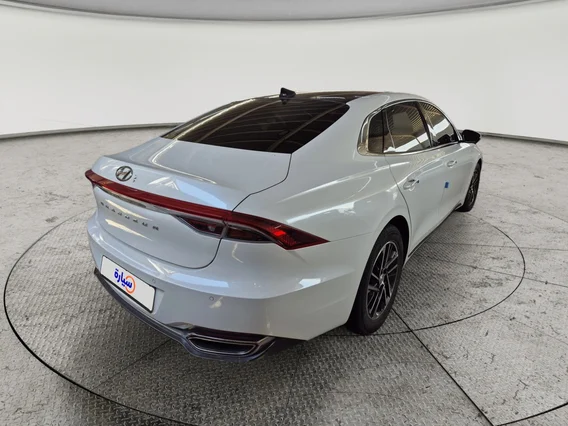 Hyundai Grandeur  2020