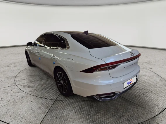 Hyundai Grandeur  2020