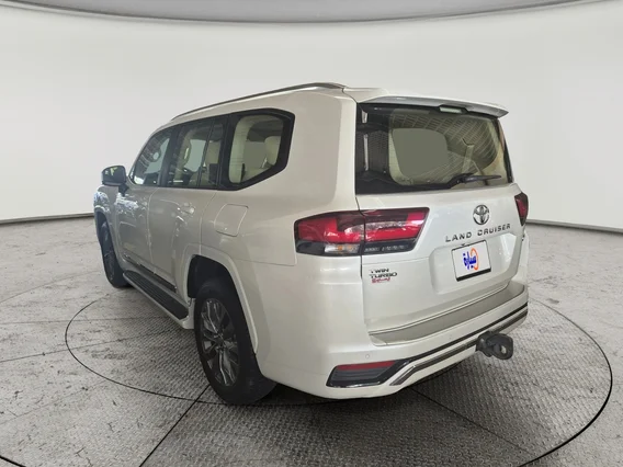 Toyota Land Cruiser GXR4 2023 دبل