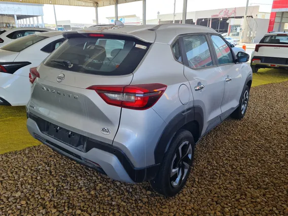 نيسان ماجنايت S 2025 