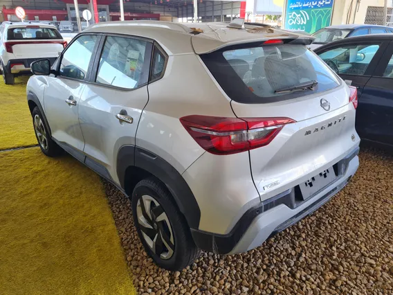 نيسان ماجنايت S 2025 