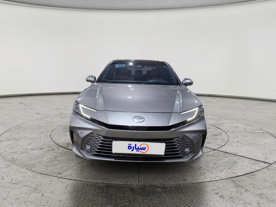 تويوتا كامري LUMIERE HEV 2025