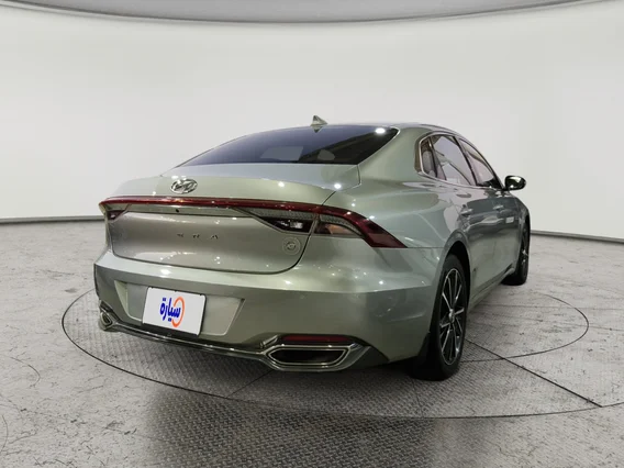 هيونداي ازيرا سمارت 2021