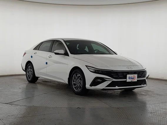 Hyundai Elantra Smart 2024 