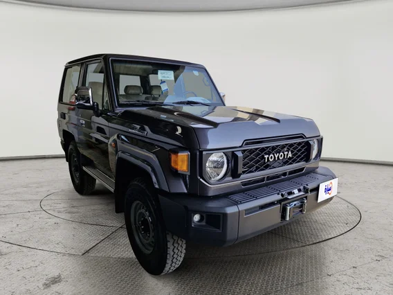 Toyota LAND CRUISER 70 LX 2024
