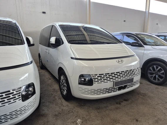 هيونداي ستاريا سمارت 11 مقاعد 2022 