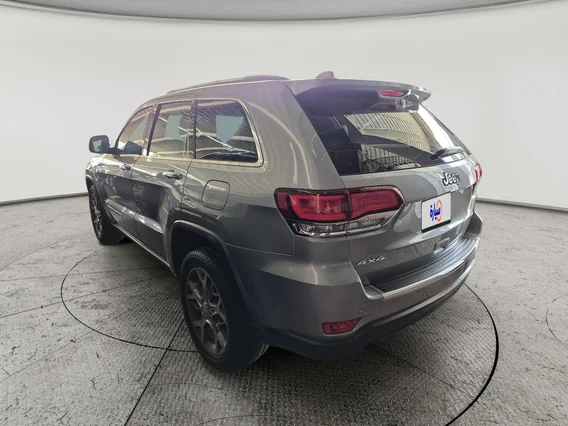 جيب جراند شيروكي ليمتد 2021 دبل