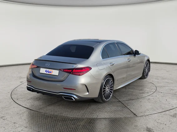 مرسيدس C 200 2024 