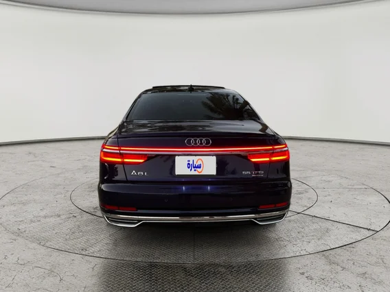 Audi A8  2020 