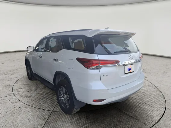 Toyota Fortuner VX 2023 دبل