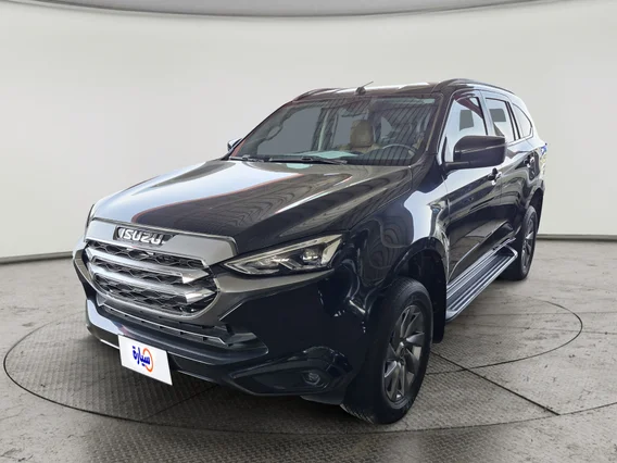 Isuzu MU Full 2023 