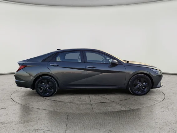 Hyundai Elantra Smart 2023 