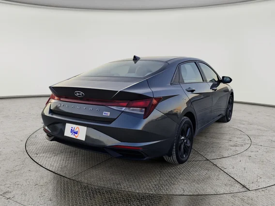 Hyundai Elantra Smart 2023 