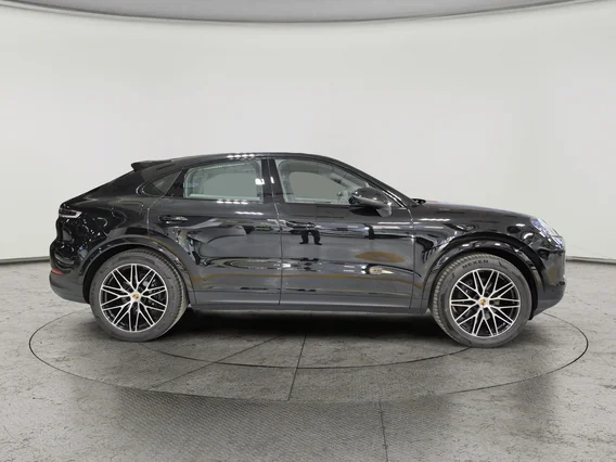 Porsche Cayenne Coupe 2025 