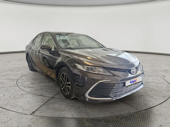 Toyota Camry  LE 2021 
