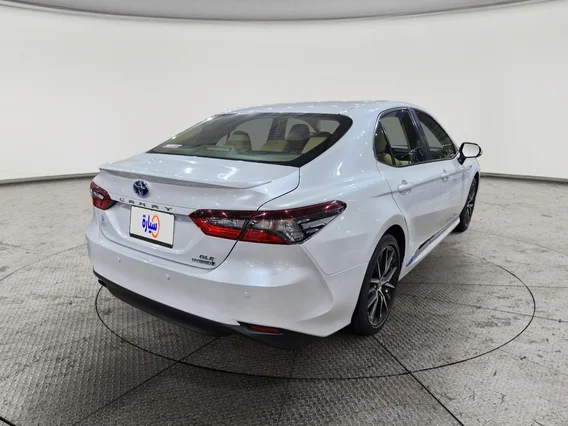 تويوتا كامري GLE HEV  2024 