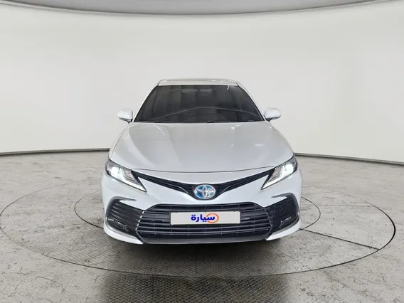 Toyota Camry  GLE HEV  2024 