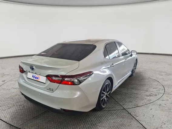 Toyota Camry  GLE HEV  2024 