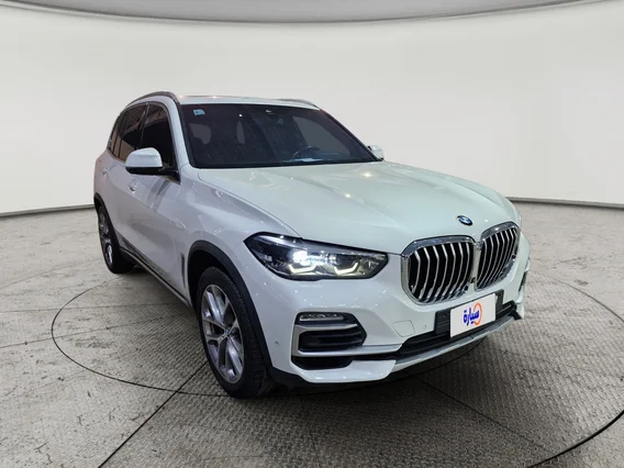 بي ام دبليو الفئة اكس 5 xDrive 40i 2021 
