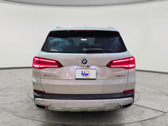 بي ام دبليو الفئة اكس 5 xDrive 40i 2021 