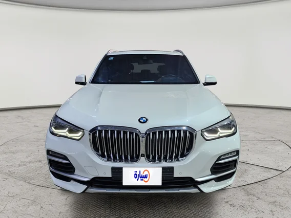 بي ام دبليو الفئة اكس 5 xDrive 40i 2021 