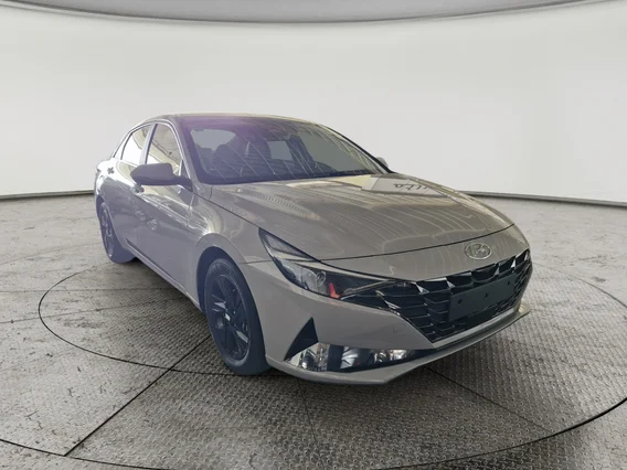 Hyundai Elantra PREMIUM 2023 