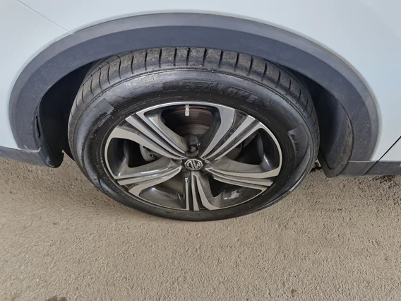 ام جي ZS LUX 2023 