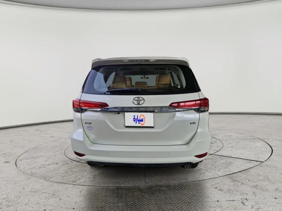 Toyota Fortuner VX 2022 دبل
