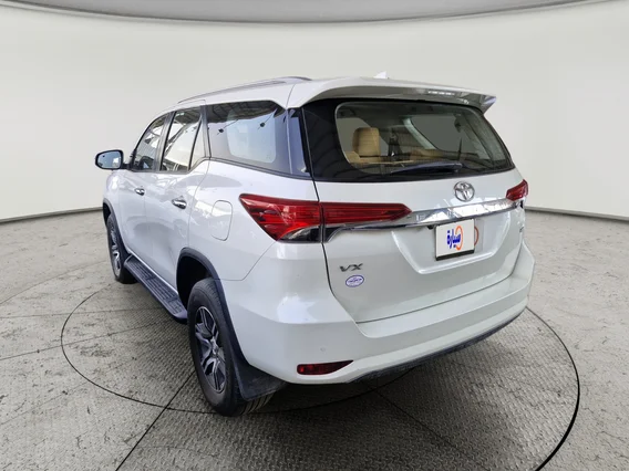 Toyota Fortuner VX 2022 دبل