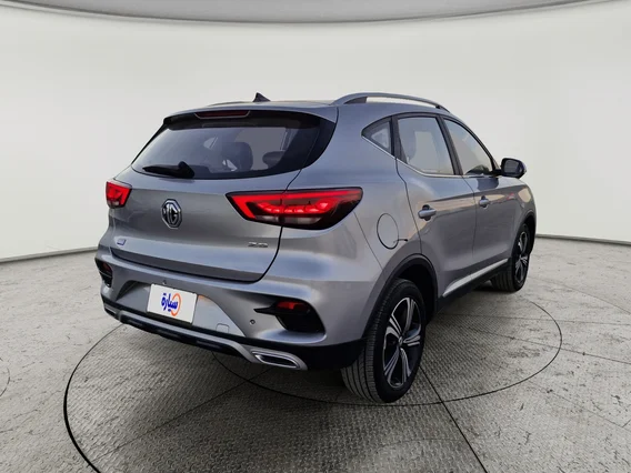 MG ZS LUX 2023 