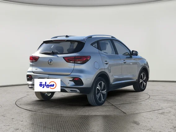 MG ZS LUX 2023 