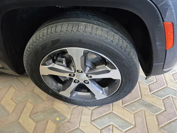 Jeep Grand Cherokee ليمتد 2023 دبل