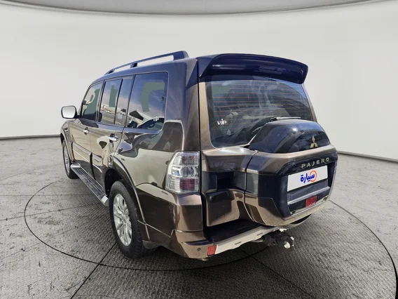 ميتسوبيشي باجيرو GLS 5Doors 2018 دبل