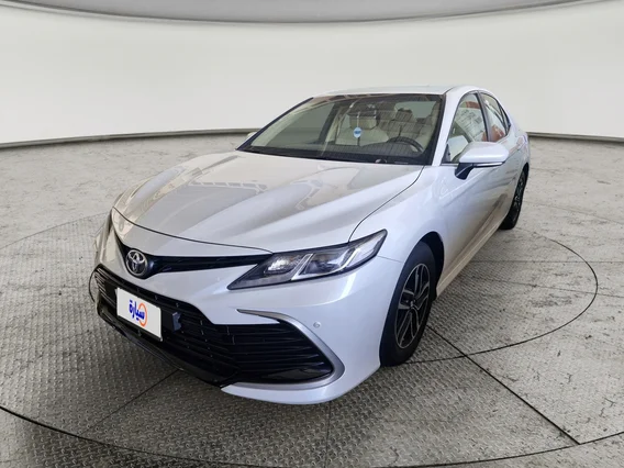 Toyota Camry  LE 2024 