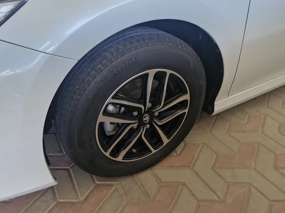 Toyota Camry  LE 2024 