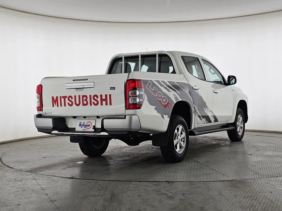ميتسوبيشي L200 Double Cap 2023 دبل