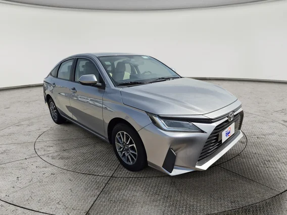 تويوتا يارس Y 2023 