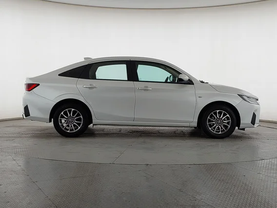 Toyota Yaris  Y 2023 